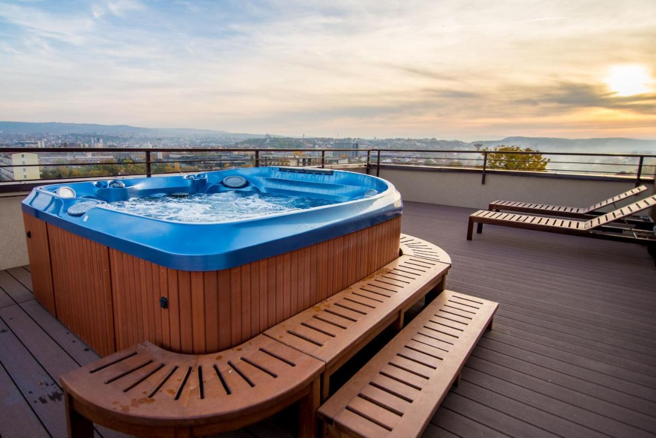 The Aviator Apartment - Jacuzzi & Panoramic View Клуж-Напока Екстер'єр фото