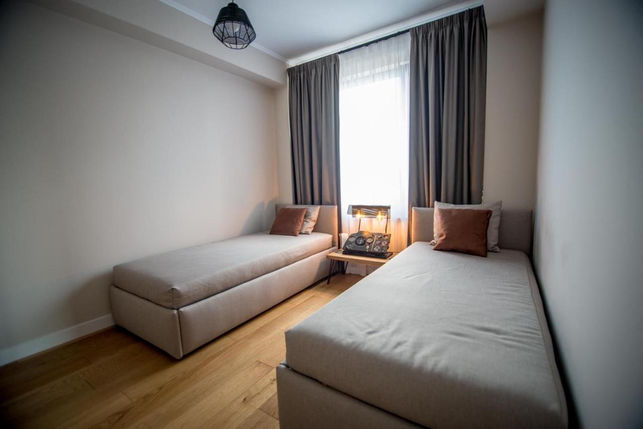 The Aviator Apartment - Jacuzzi & Panoramic View Клуж-Напока Екстер'єр фото