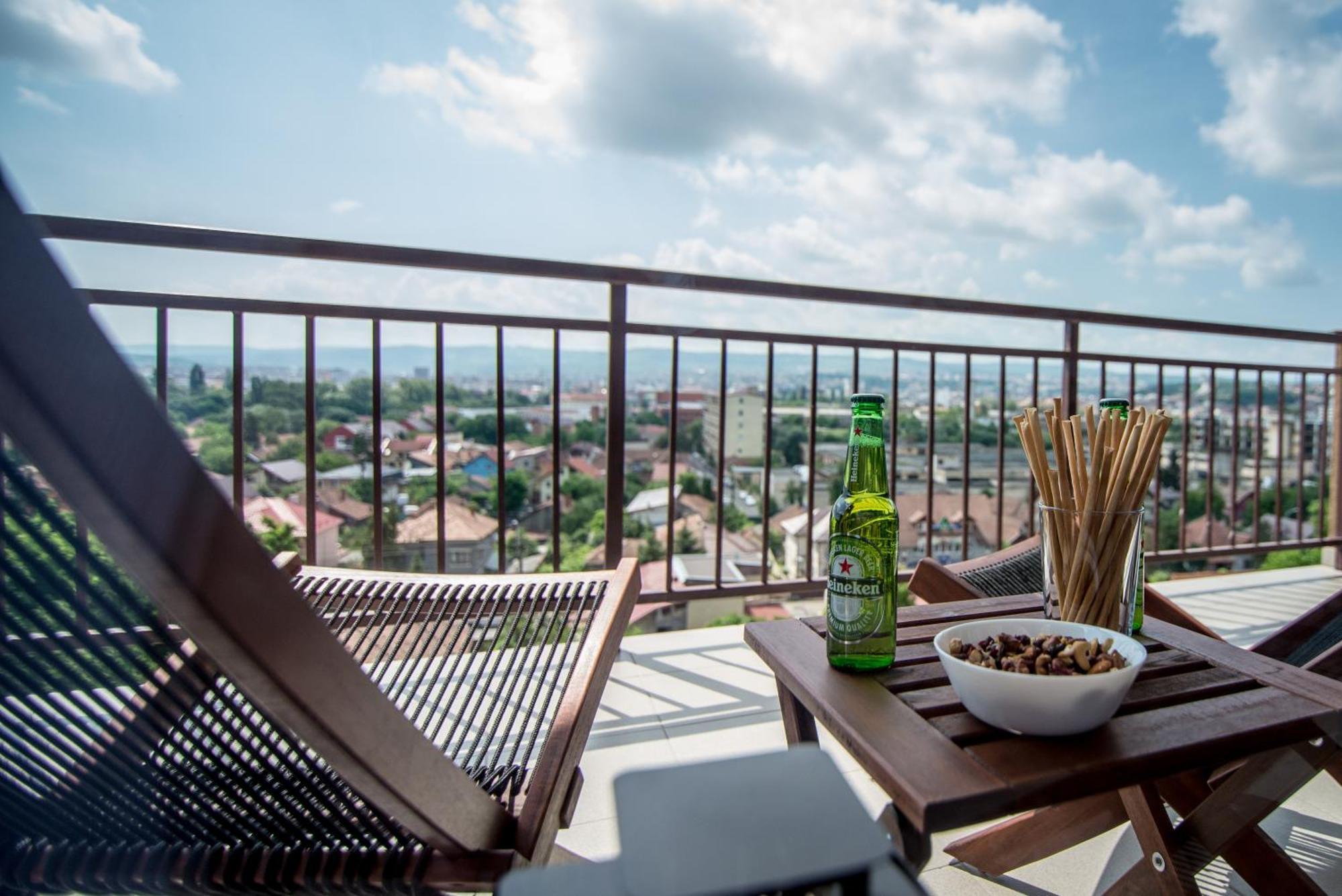 The Aviator Apartment - Jacuzzi & Panoramic View Клуж-Напока Екстер'єр фото